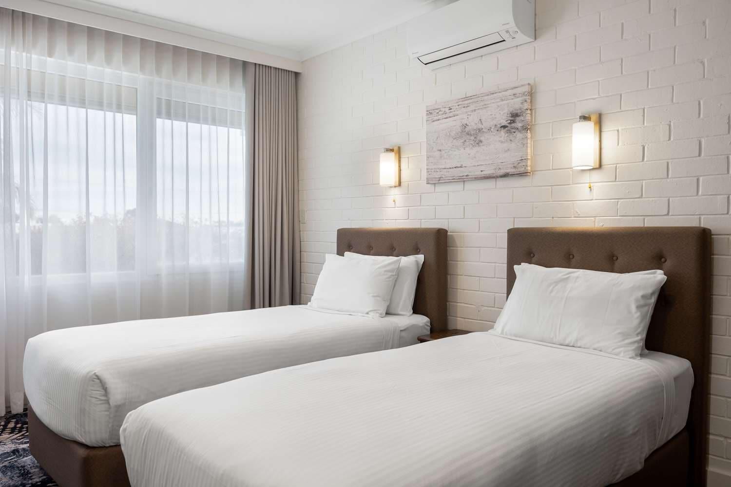 Best Western Adelaide Airport Exterior photo